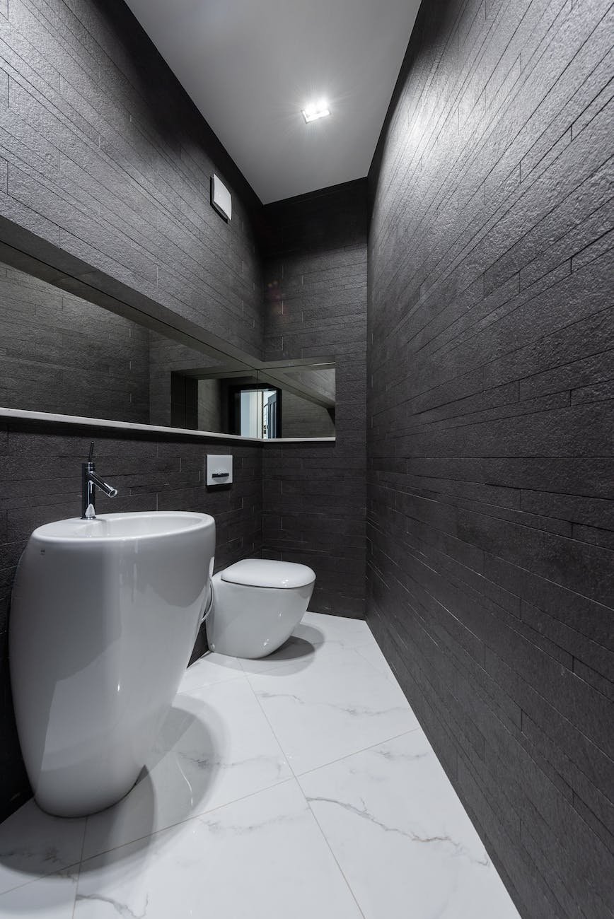 You are currently viewing Bathroom Renovation Fails: Expert Tips to Ensure a Perfect Project